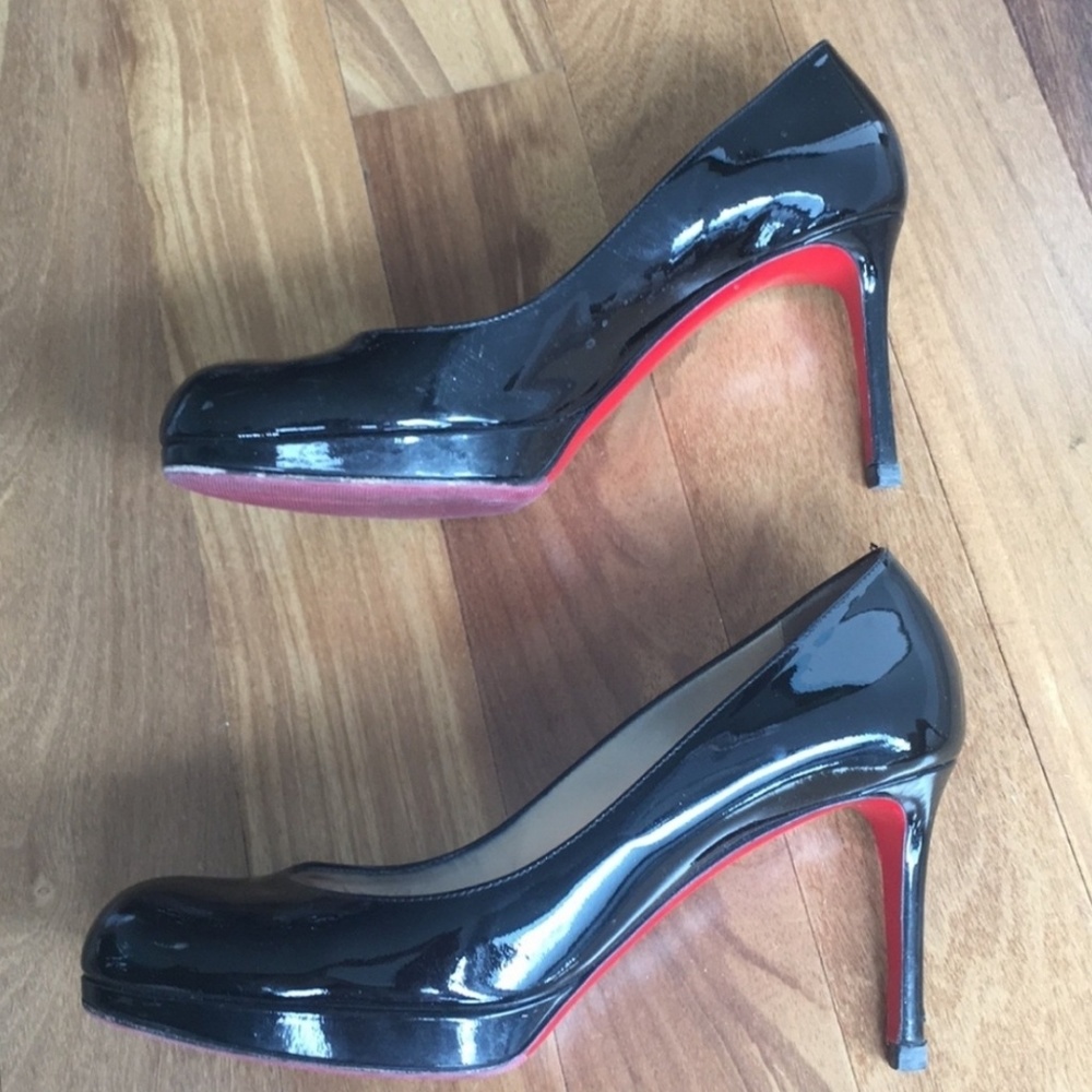 Authentic Christian Louboutin Simple Heels 85mm